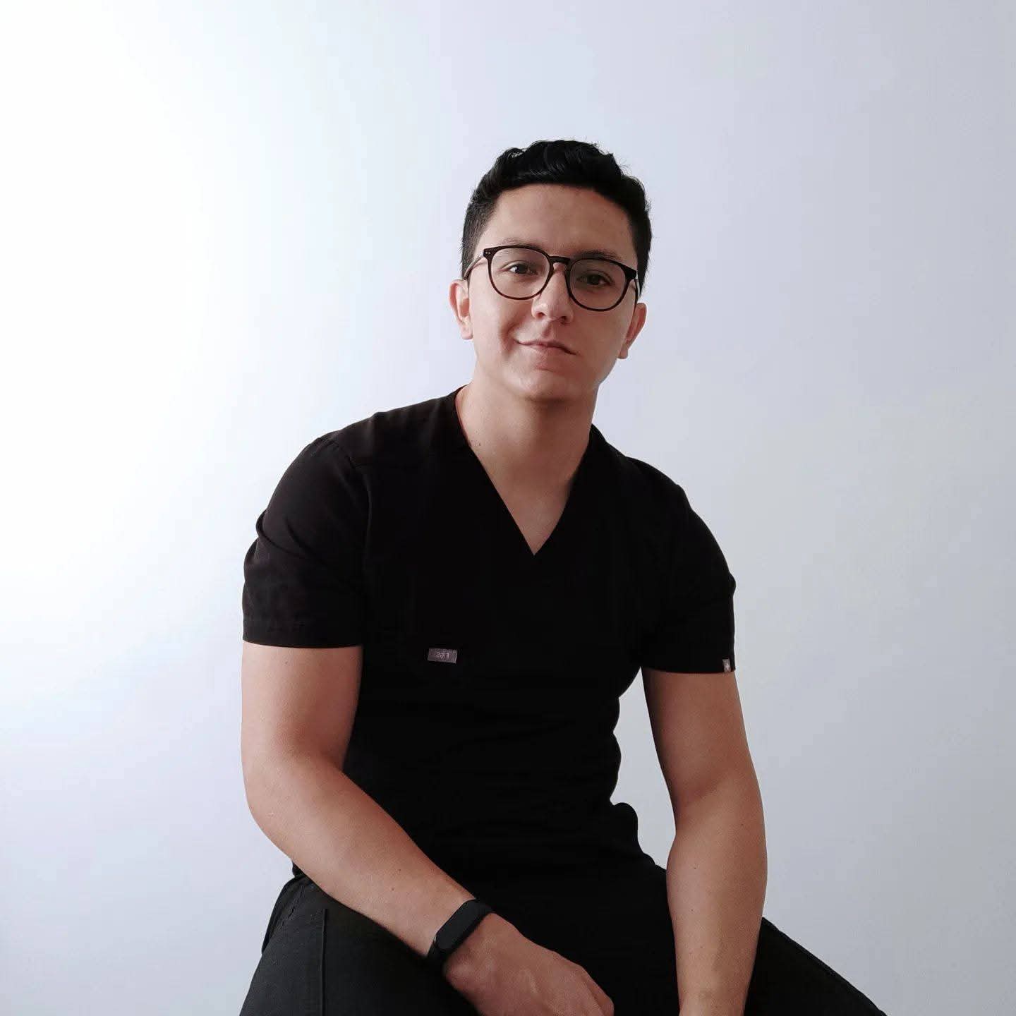 Dr. Carlos Zambrano