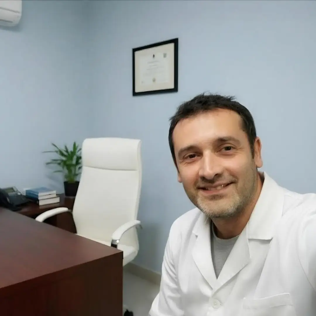 Dr. Mariano Coronel