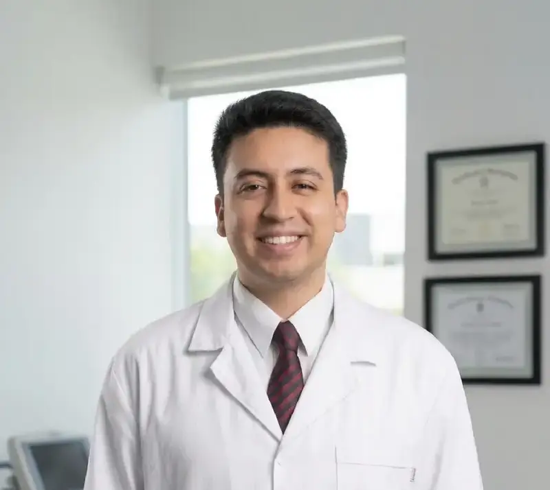 Dr. Cristian Echavarría
